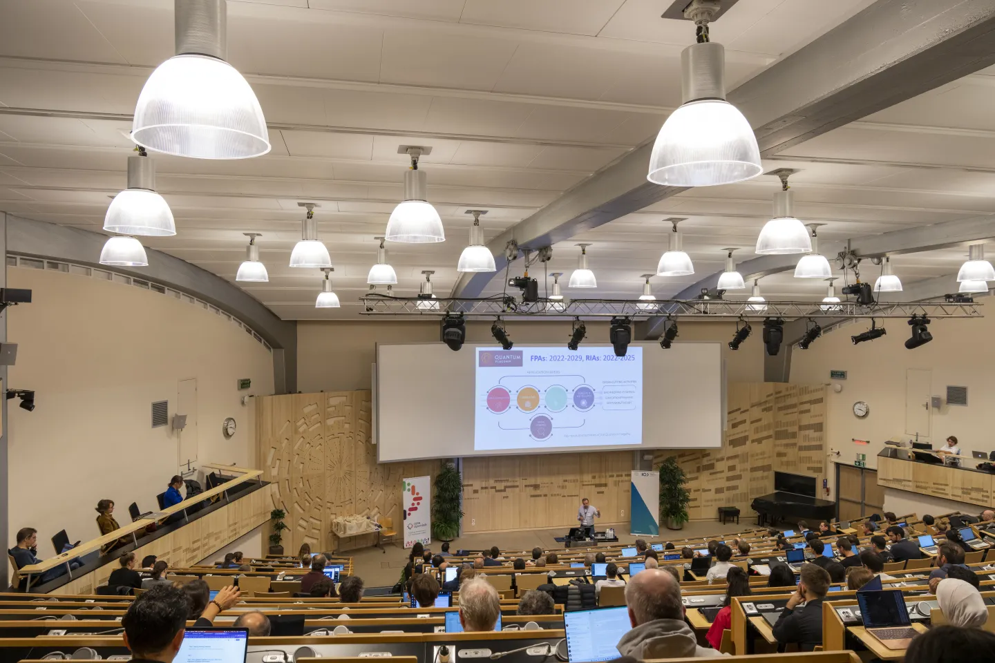 Quantum deep: delving further into quantum technologies at the QT4HEP conference